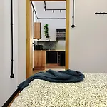 Beautiful For 6 Guests, Old Town Center Apartamento Cracovia